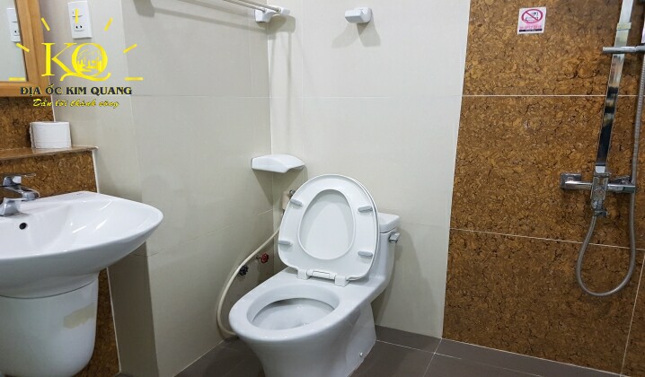 cho-thue-nguyen-toa-nha-quan-1-duong-nguyen-phi-khanh-6-lau-toilet