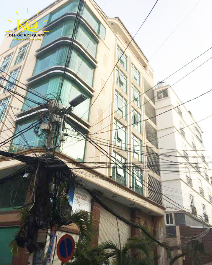 Hình chụp bao quát nguyên tòa nhà văn phòng cho thuê đường Nguyễn Sơn Hà quận 3 