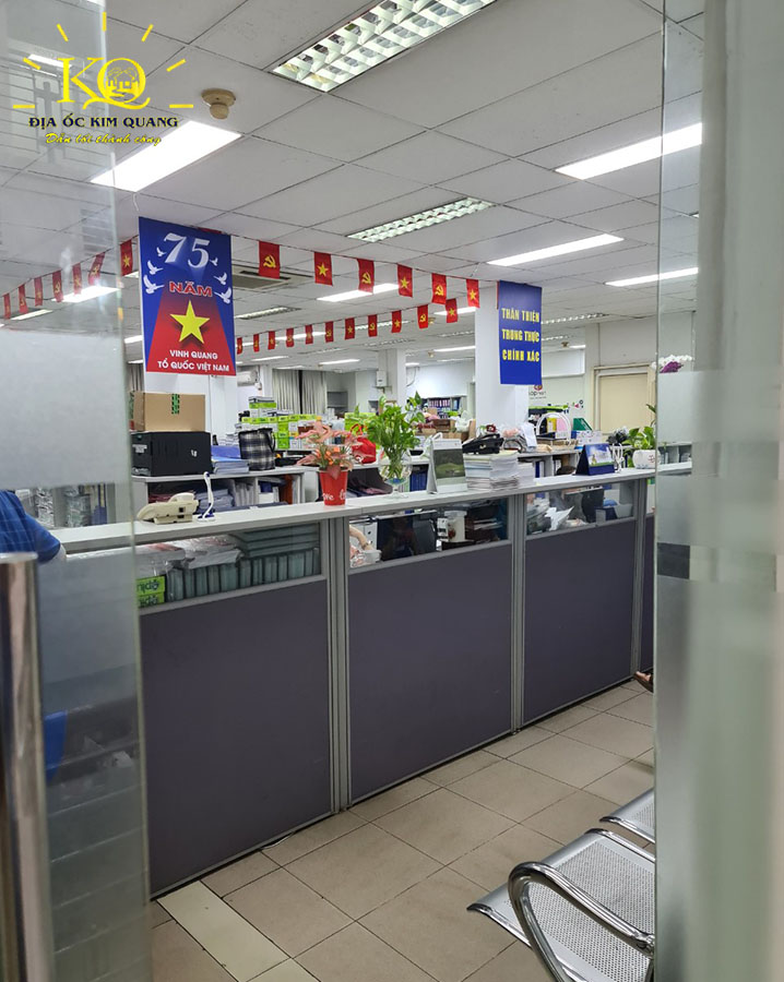  Văn phòng làm việc bên trong nguyên tòa nhà văn phòng cho thuê đường Nguyễn Thái Học quận 1