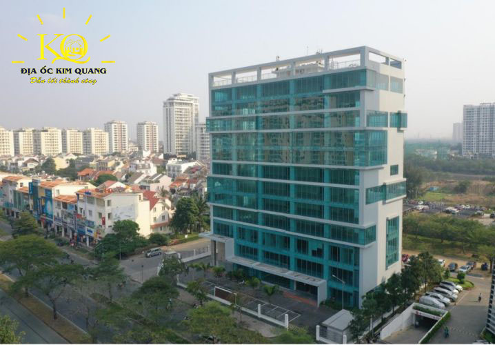 Hình chụp bao quát nguyên tòa nhà văn phòng cho thuê đường Nguyễn Văn Linh quận 7