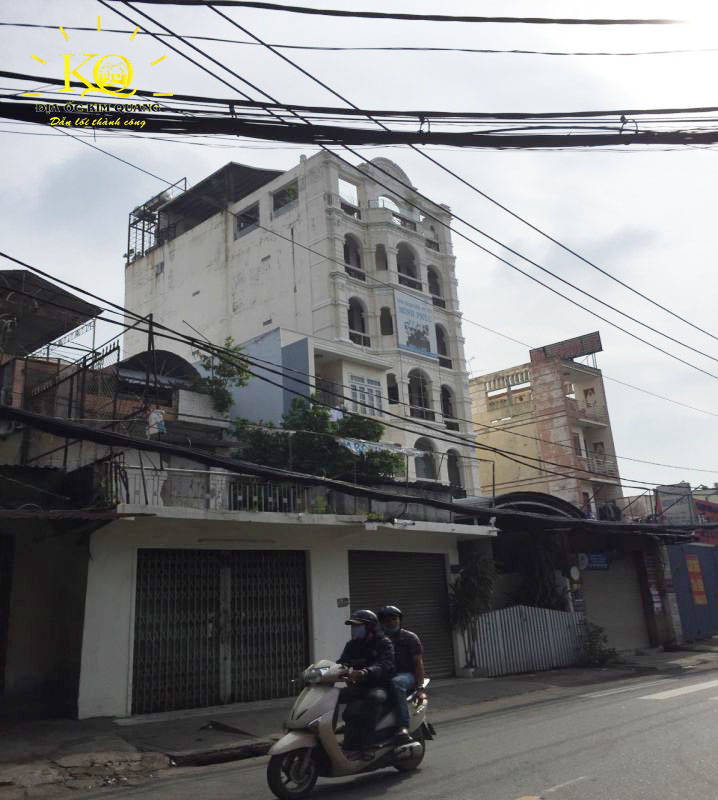 Con đường phía trươc nhà cho thuê nguyên căn đường Tân Kỳ Tân Quý quận Tân Phú 