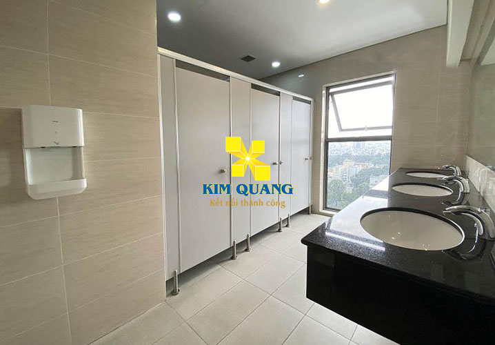 Toilet sạch sẽ, luôn được vệ sinh hằng ngày