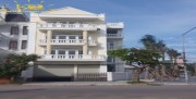 CHO THUÊ NHÀ VĂN PHÒNG 1 HẦM, 4 LẦU, ÁP MÁI, CÓ THANG MÁY, ĐIỀU HÒA ĐƯỜNG TRẦN NÃO PHƯỜNG BÌNH AN.